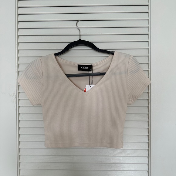 Cider V-neck Short Sleeve Tee & Knotted Wide Leg Pants Set Size Small - Picture 5 of 7